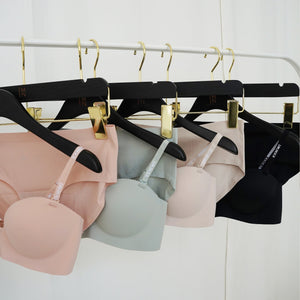 Oomph! Classic Super Push Up Seamless Wireless Bra in Black
