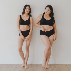 Hello Period! Overnight Seamless Mid-Rise Cheekie in Buttery Black