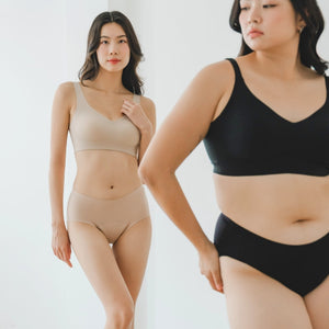 No-Camel-Toe SmoothGuard Seamless Mid-Rise Cheekie in Buttery Milk Tea