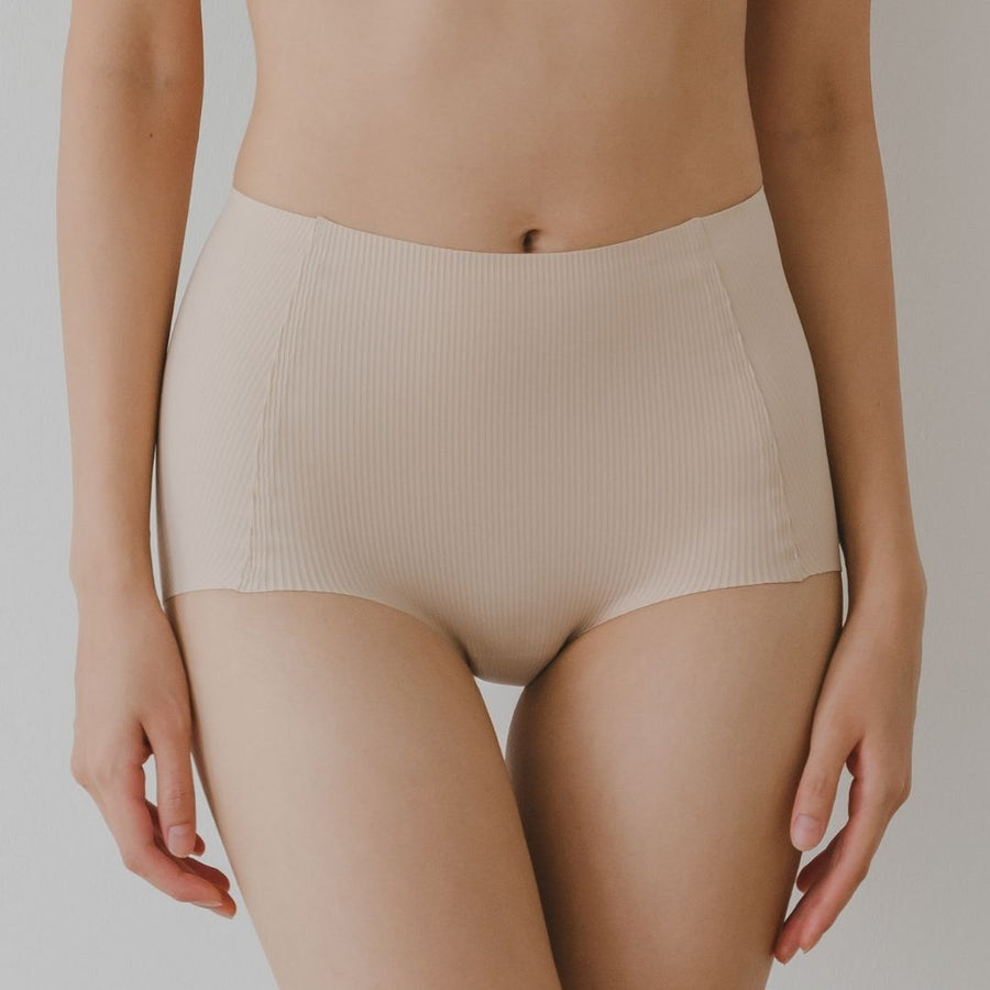 Forme Seamless Super Mid-Rise Cheekie in Barely Nude