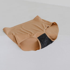 Premium Mid-Rise Seamless Butthugger in Black