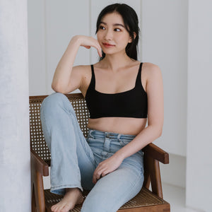 Air-ee Seamless Bra in Black - Square Neck (Signature Edition)