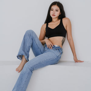 Air-ee Seamless Bra in Black - Thick Straps (Signature Edition)