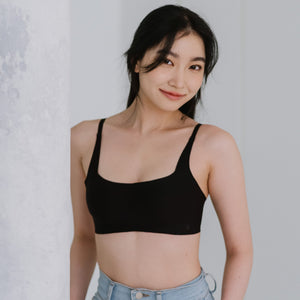 Air-ee Seamless Bra in Black - Square Neck (Signature Edition)