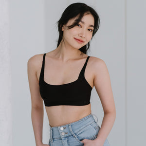 Air-ee Seamless Bra in Black - Square Neck (Signature Edition)