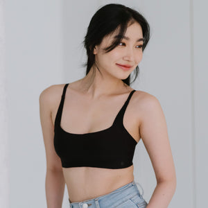 Air-ee Seamless Bra in Black - Square Neck (Signature Edition)