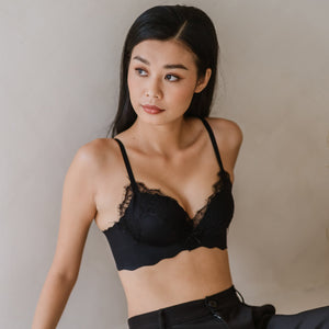 Buttery Lash-Lace! Seamless Super Push Up Wireless Bra in Black