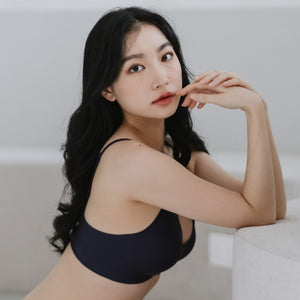 Air-ee Seamless Bra in Midnight Blue - V-Neck (Signature Edition)