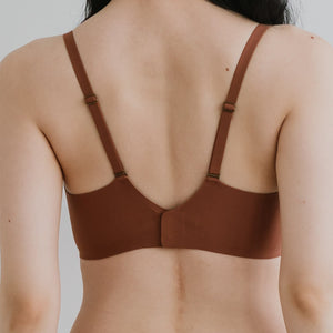 Air-ee Seamless Bra in Cocoa Milk - V-Neck (Signature Edition)