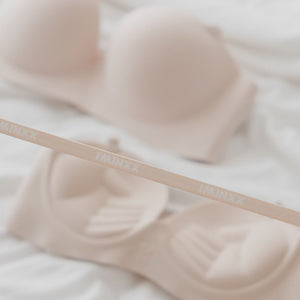 Oomph! Classic Super Push Up Seamless Wireless Bra in Black