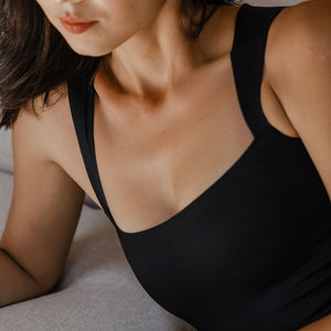 air-ee SleekMuse Seamless Bodysuit (Signature Edition) in Black