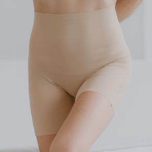 Air-Shaper Super High-Rise Seamless Shortie (Medium Compression)