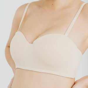 *RESTOCKED* LIVE FREE! Lightly-Lined 100% Non-Slip Strapless Wireless Bra in Nude