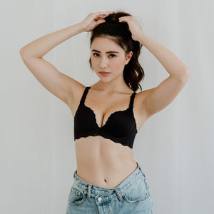 Perk Me Up! Seamless Super Push Up Wireless Bra in Matte Black